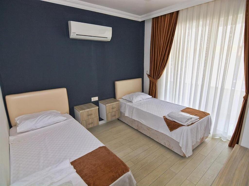 Airport Guelluek Otel Milas Εξωτερικό φωτογραφία