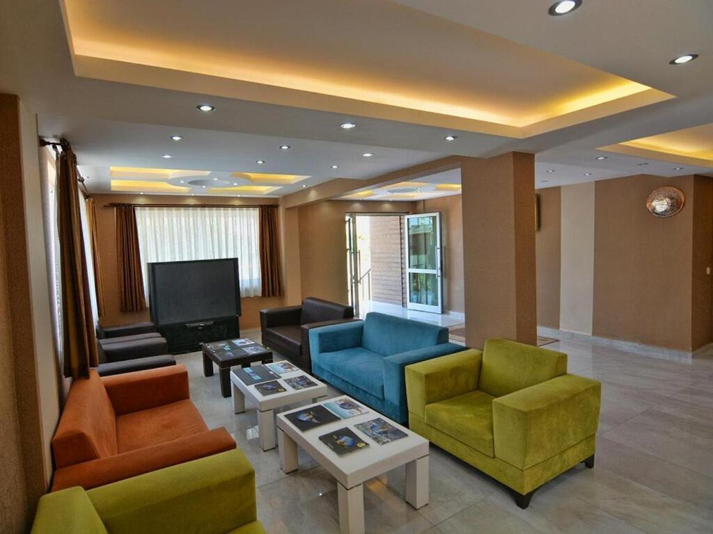 Airport Guelluek Otel Milas Εξωτερικό φωτογραφία